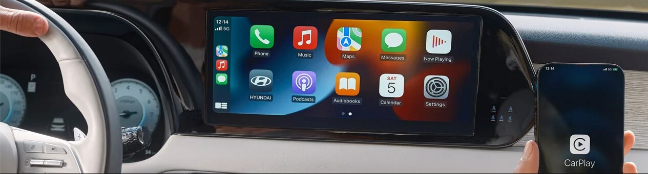Apple CarPlay displayed on the 2023 Hyundai Palisade infotainment screen Apple CarPlay displayed on the 2023 Hyundai Palisade infotainment screen