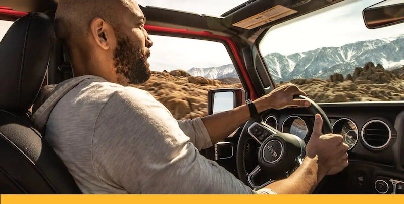 jeep-phone-apple-carplay.jpg.image.1440 copy.jpg