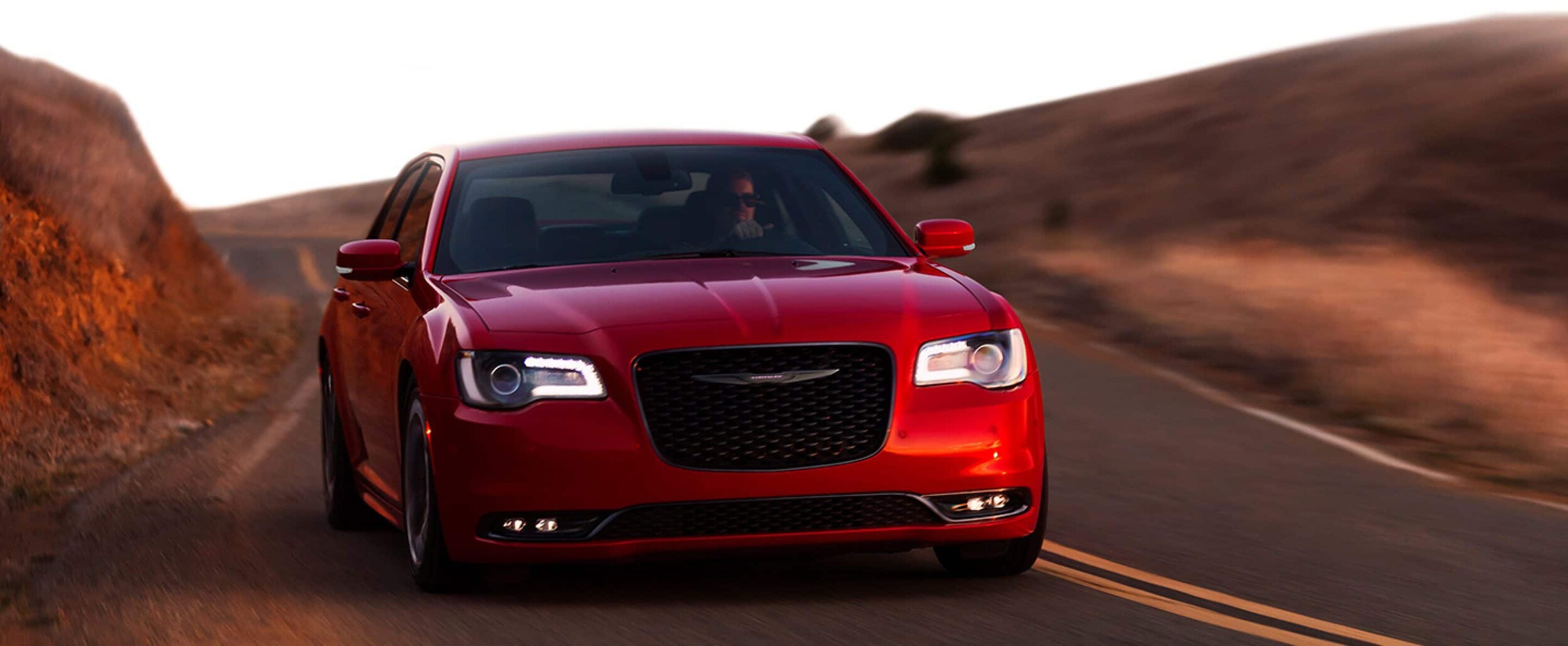 2021-chrysler-300-vlp-safety.jpg.image.2880.jpg
