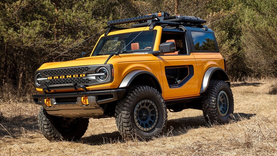 2021-ford-bronco-exterior-01.jpeg
