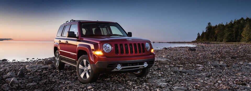 2017-Jeep-Patriot-SUV-HighAltitude-L01.png