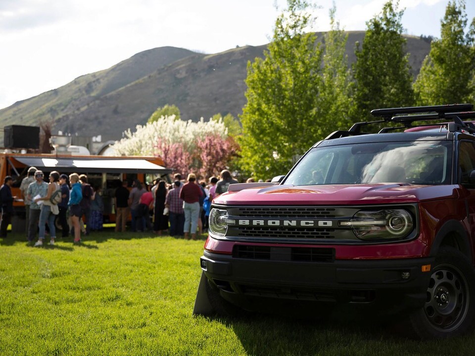 Hog Wild Car Show