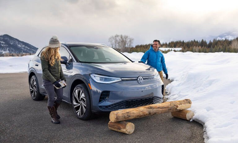 2025 Volkswagen ID.4 Exterior Parked Near Snowbank