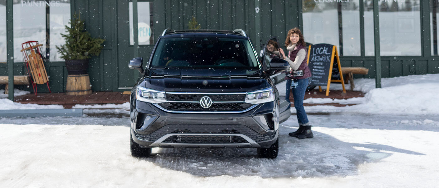 2024 Volkswagen Taos Exterior Parking Lot Head On