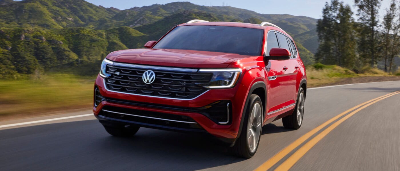 2025 Volkswagen Atlas Exterior On Country Road Turn