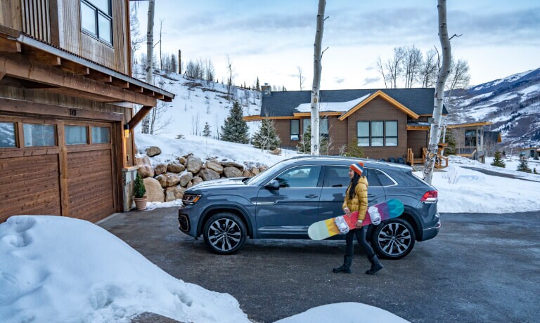 2023 Volkswagen Atlas Cross Sport Exterior Parked In Driveway Side View