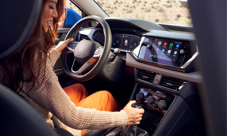 2022 Volkswagen Taos infotainment system and wheel