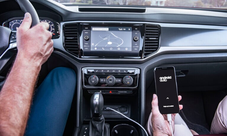 2021 Volkswagen Atlas Cross Sport Infotainment System