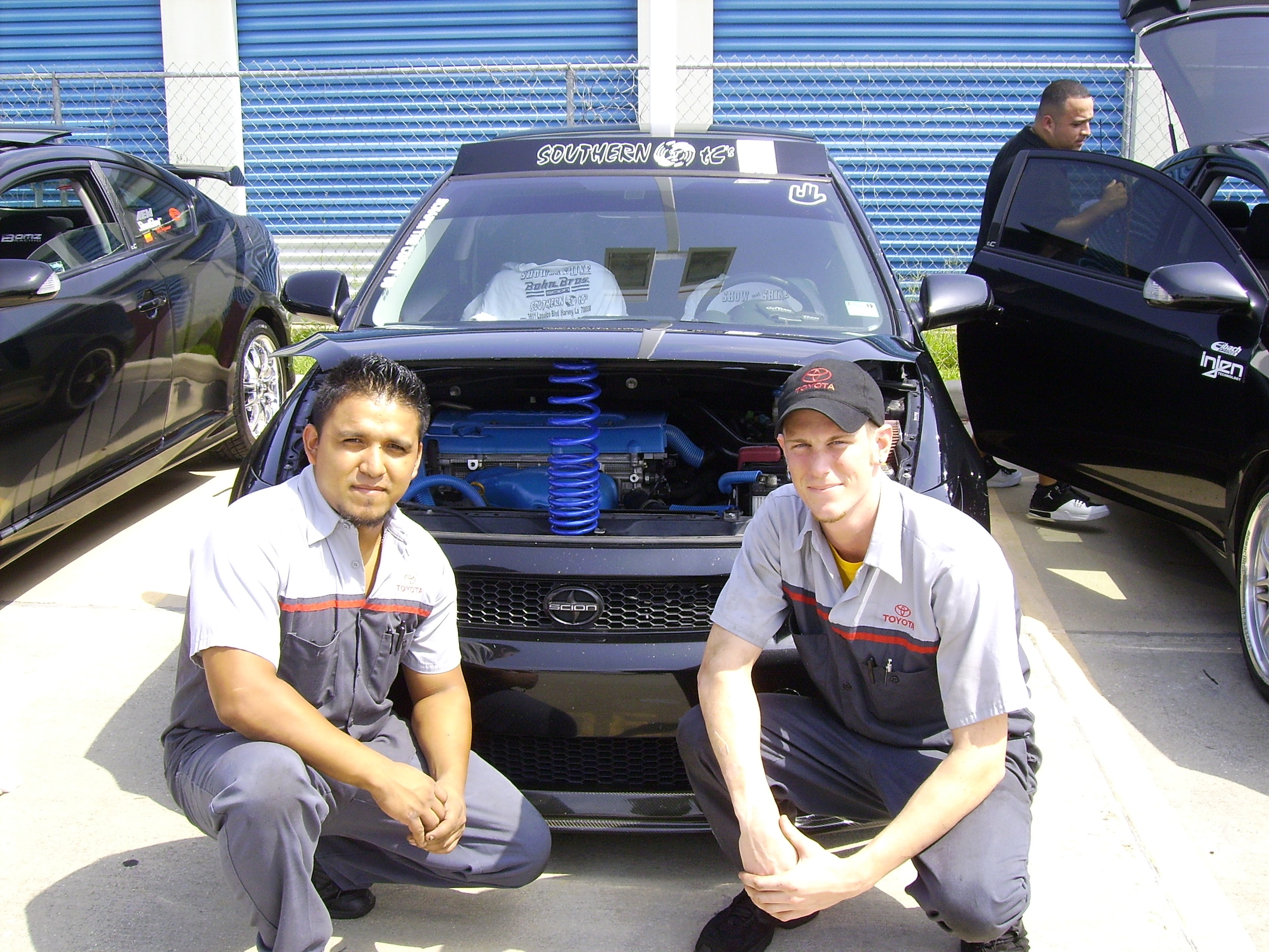 Service Crew 