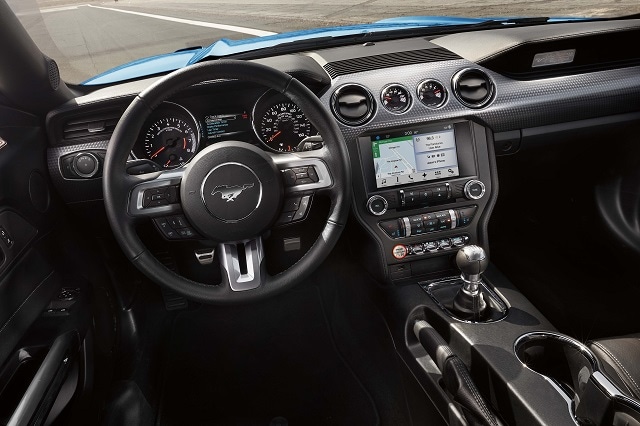 2017-Ford-Mustang-Interior.jpg