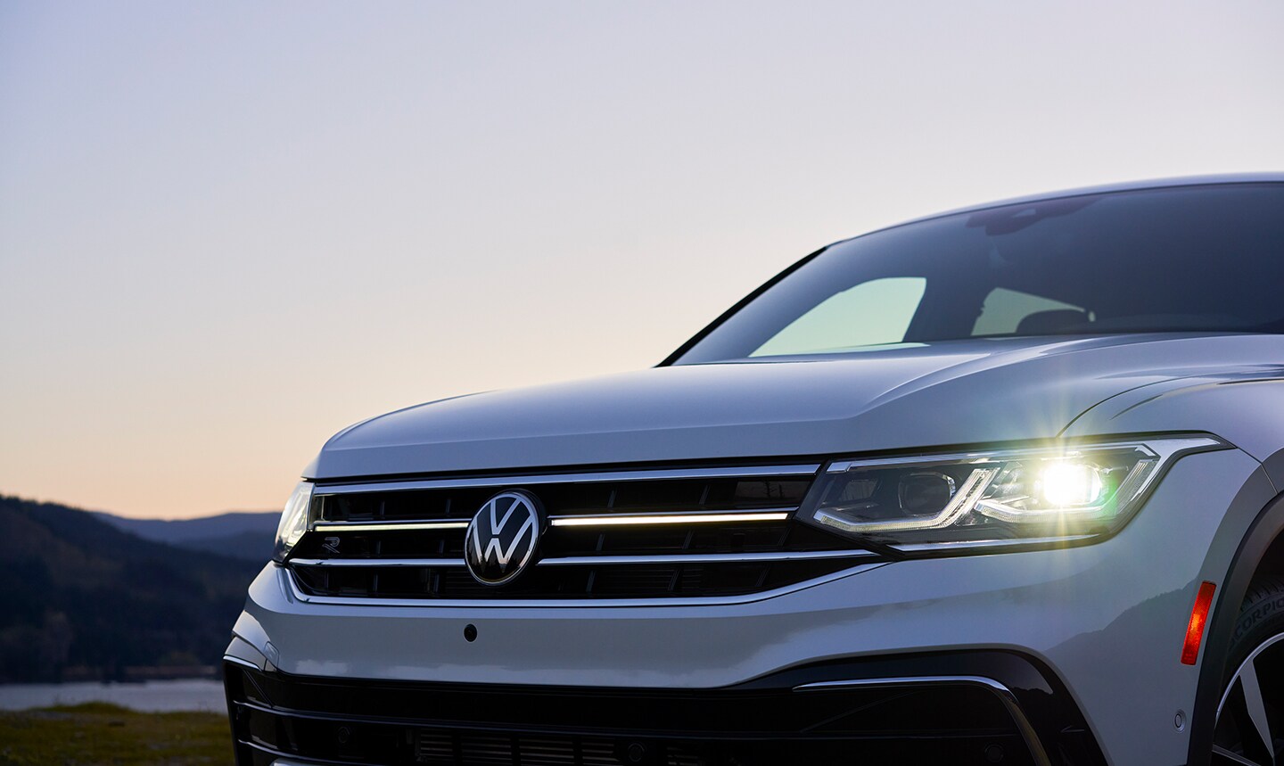 VW_NGW6_Showroom_Atlas_Design_Imagery_Exterior-1_02-06-22.jpg