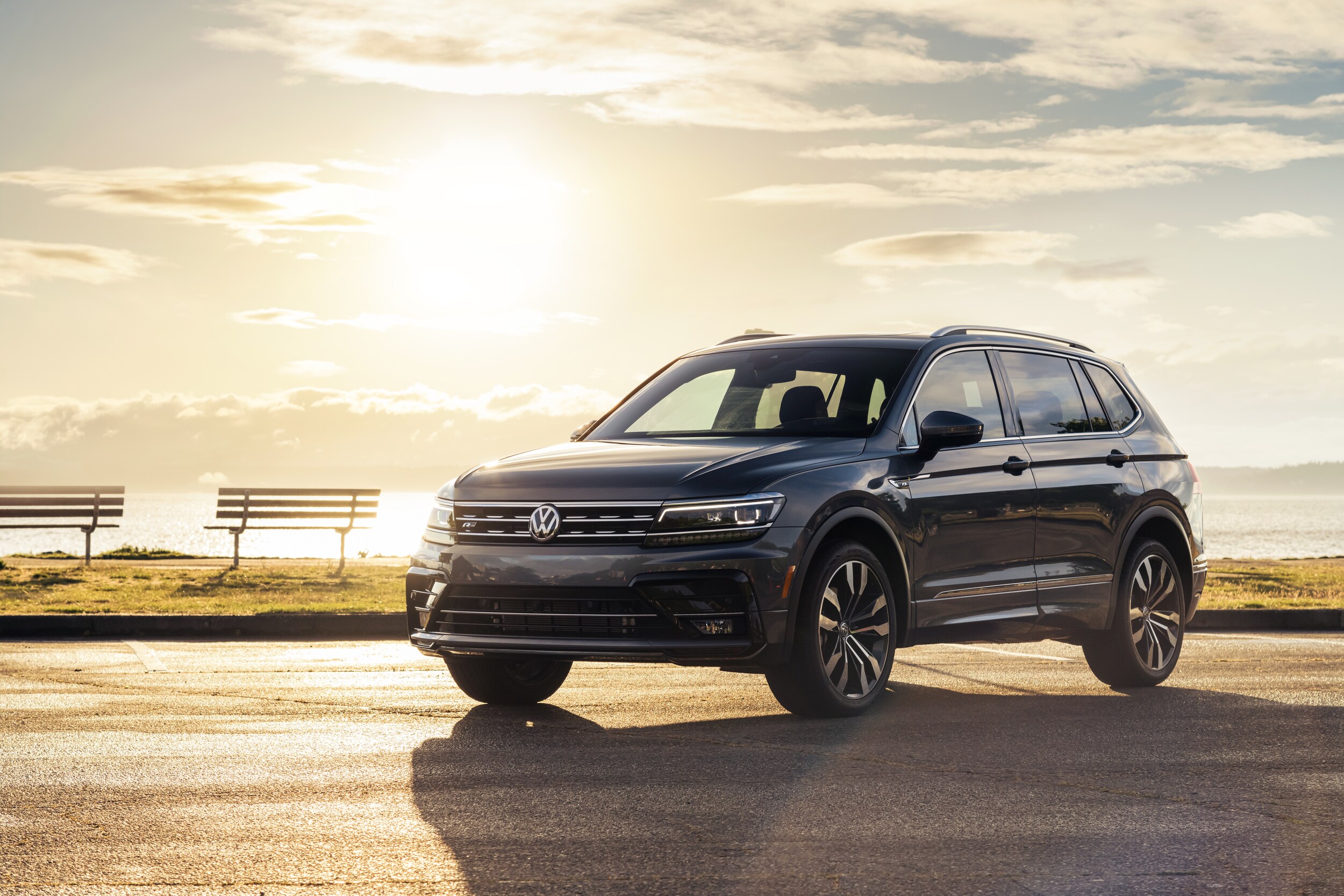 tiguan.jpg copy.jpg