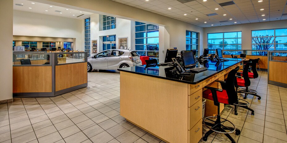 Texas Toyota of Grapevine Sales Desks