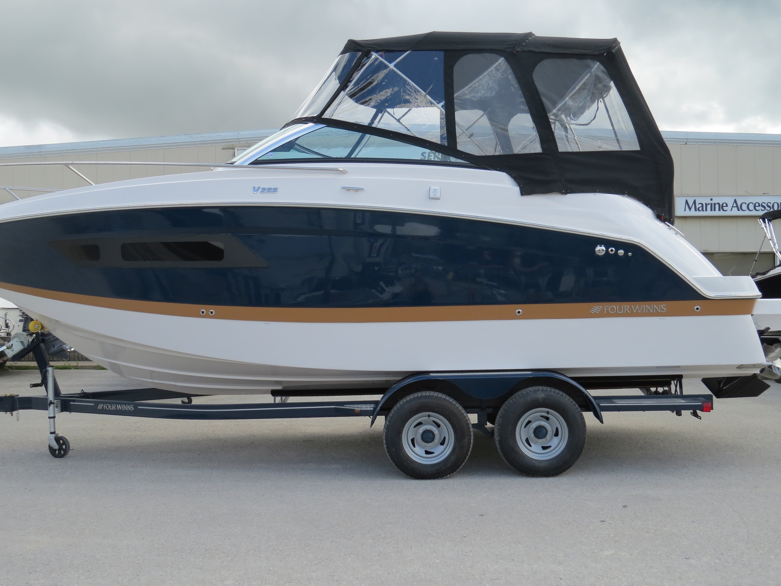 New 2017 FOUR WINNS V255 For Sale | Coldwater ON