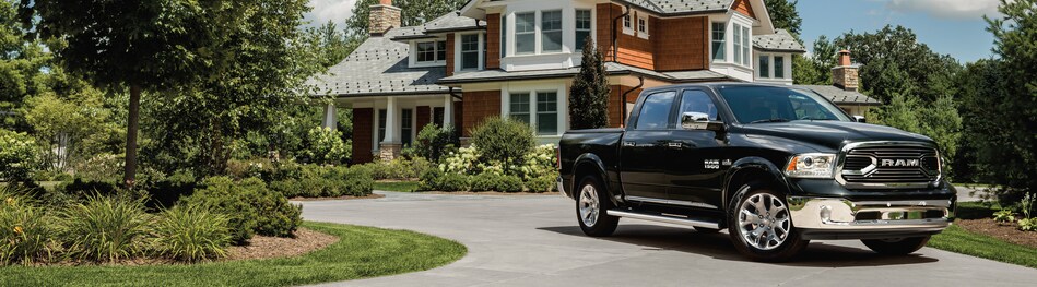 2017 Ram 1500 Crew (2).png