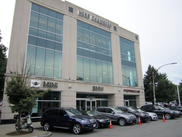 Bmw car dealership in boston