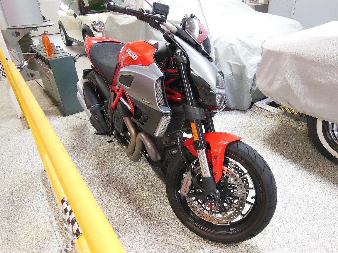 DUCATI 1.JPG