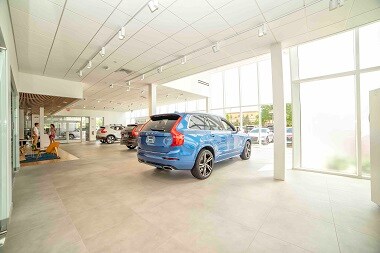 showroom.8