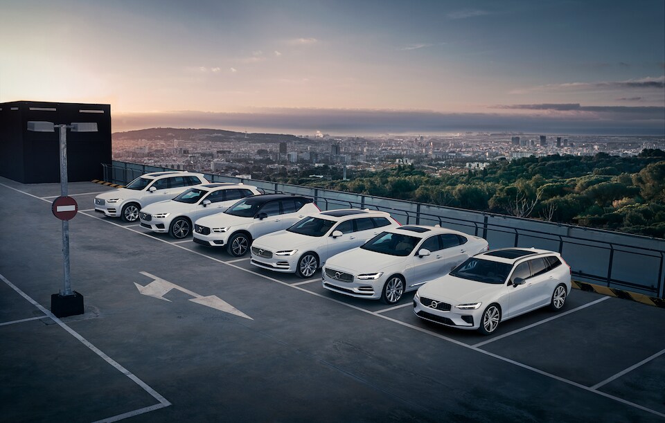 2019-Volvo-Lineup-L08.jpeg