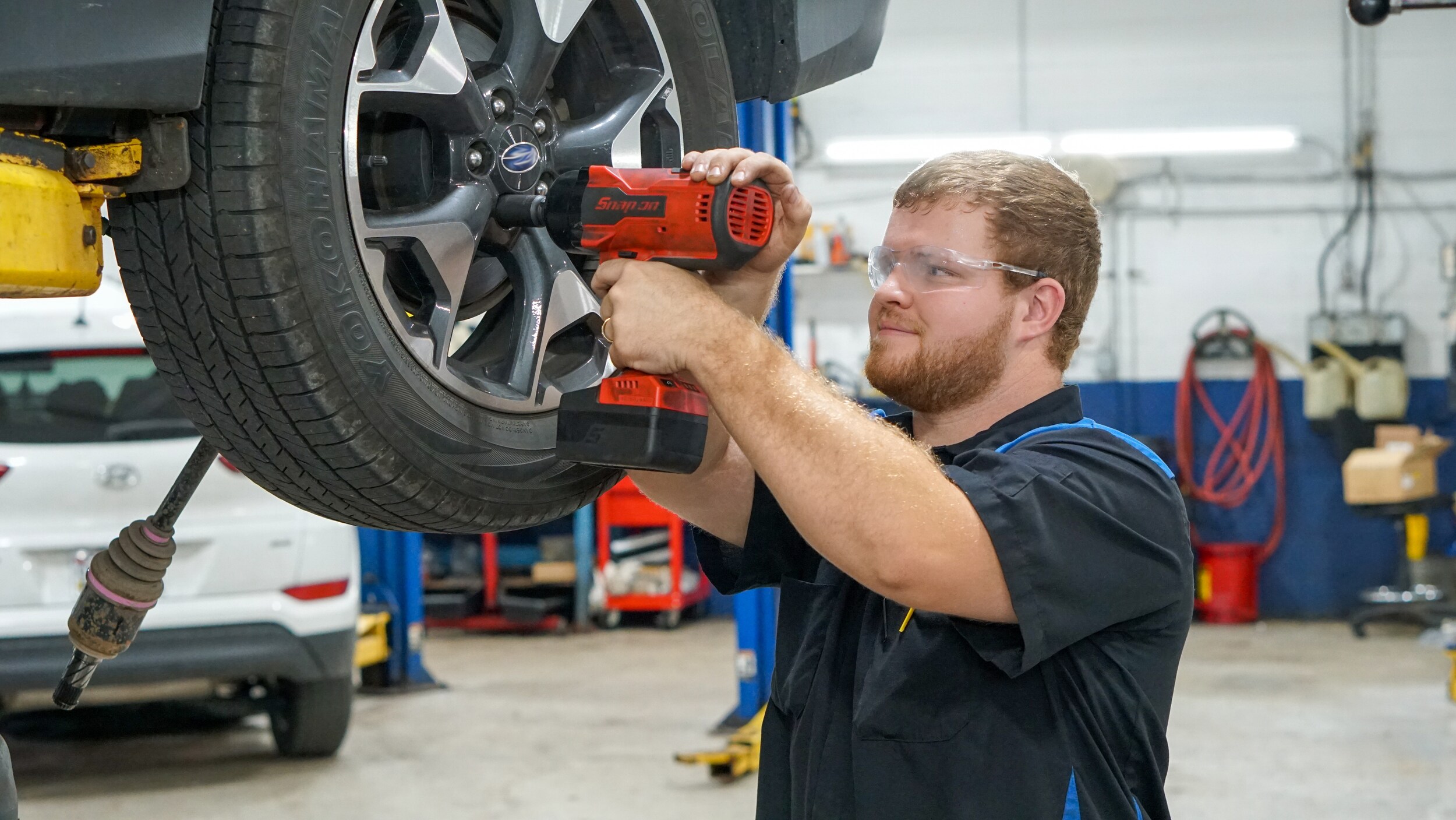 Thomas Express Service Technician