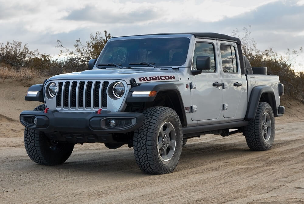 Silver Jeep Gladiator Rubicon off-roading