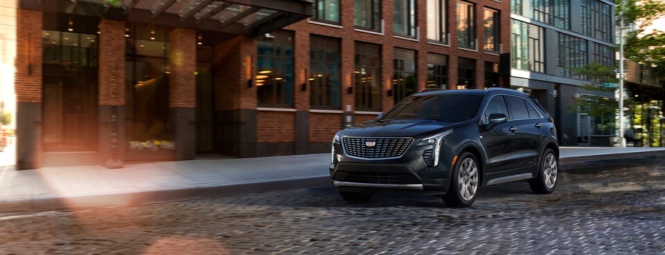 Cadillac-XT4-PremiumLuxury-SUV-L06.jpeg