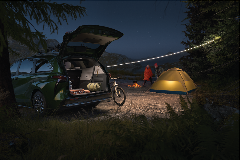 2022 Sienna - Exterior - Trunk - Camping.png