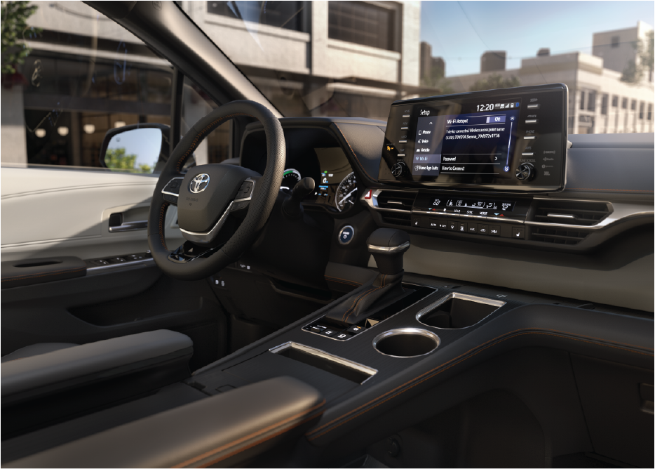 2022 Sienna - Side View - Drive Seat.png