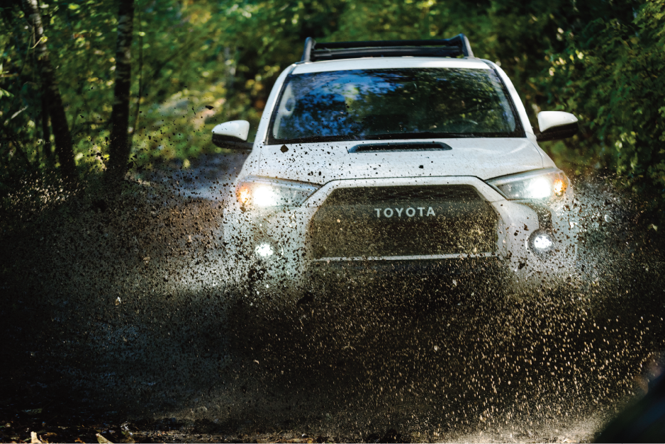 2022 4Runner - White - Thru Mud - Front.png