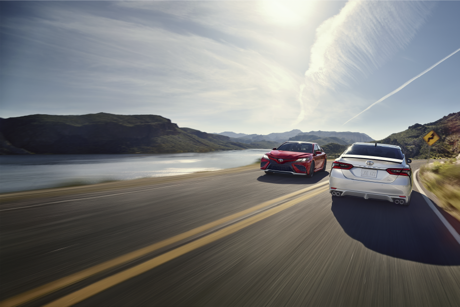 Camry XSE V6 - White and Red - Action Shot.png