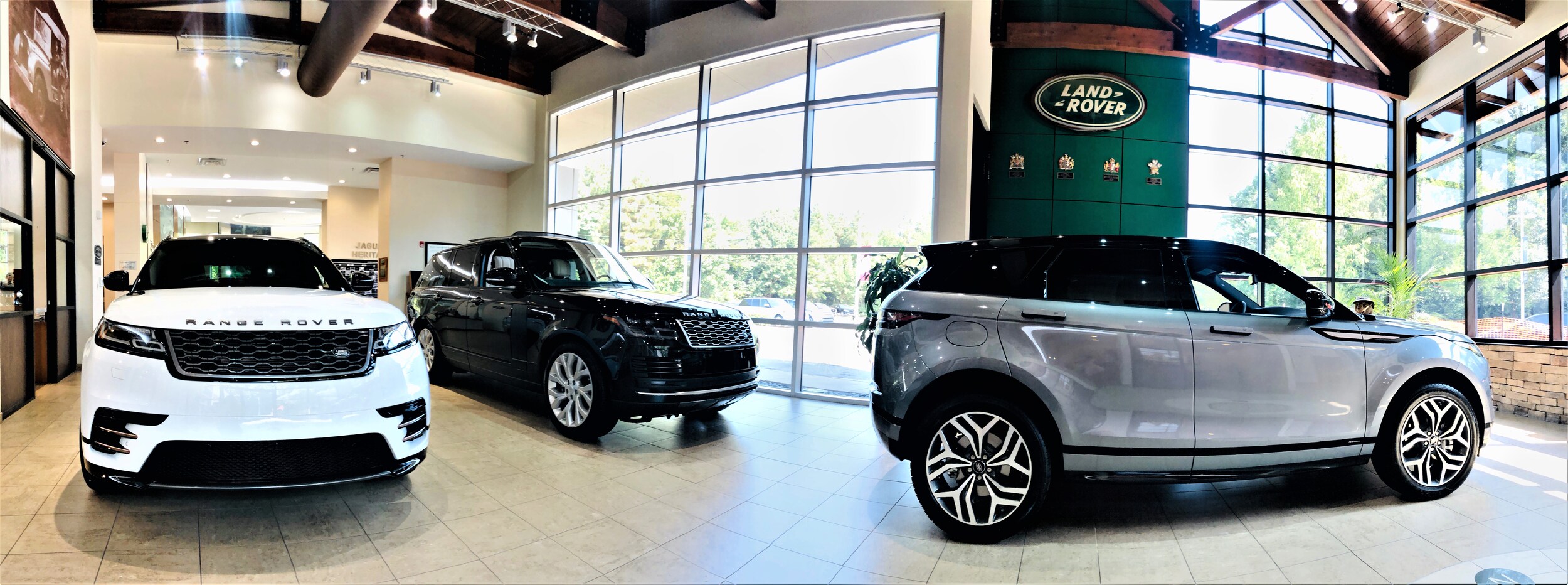 Land Rover showroom1.jpeg