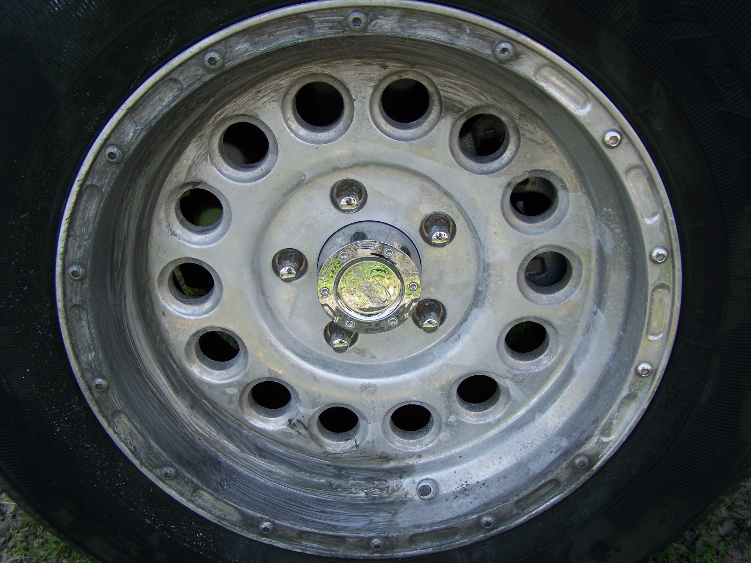 Rim Detail