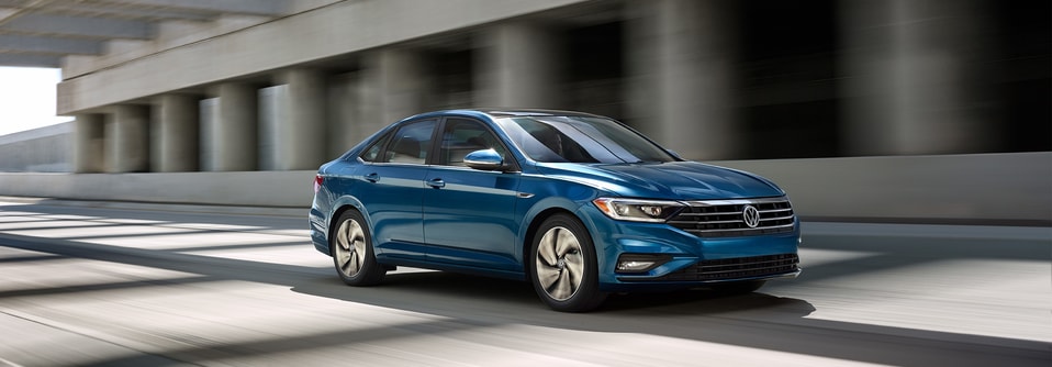2019-Volkswagen-Jetta-SEL-Sedan-L01.png
