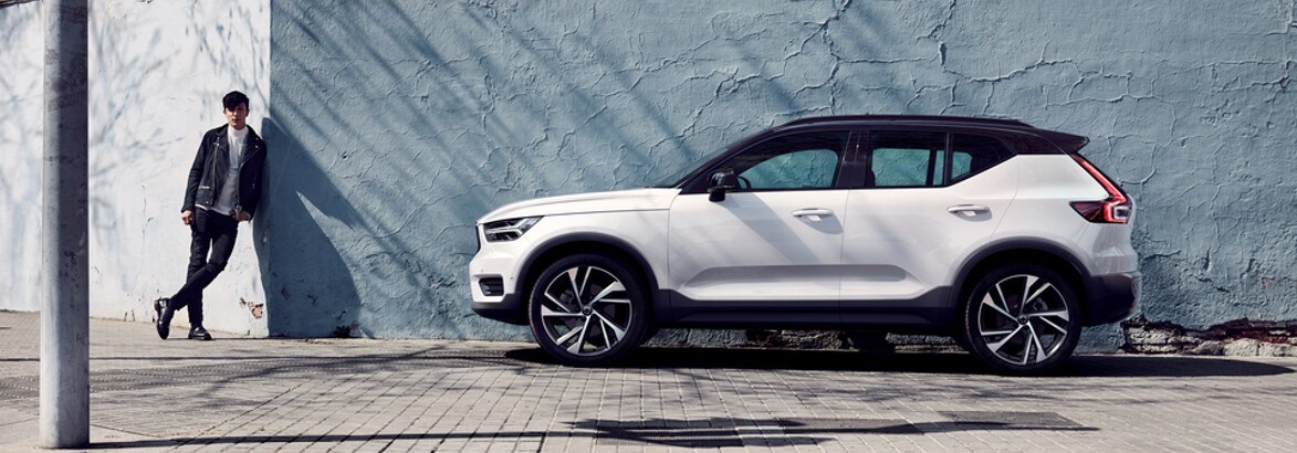 2021 Volvo XC40 SUV.jpg