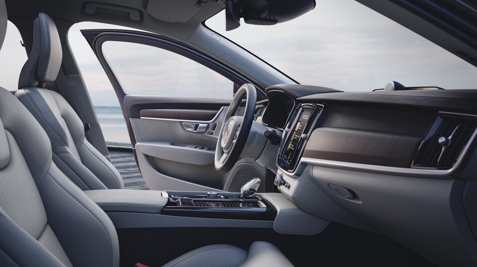 2022-Volvo-S90-Inscription-B6-Sedan-I01 (1).jpeg