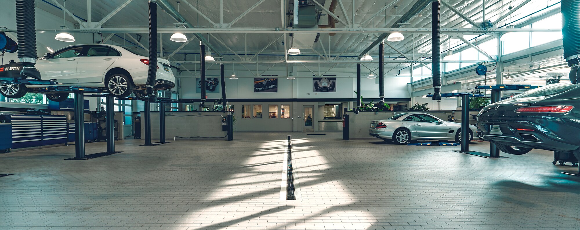 Mercedes-Benz repair shop