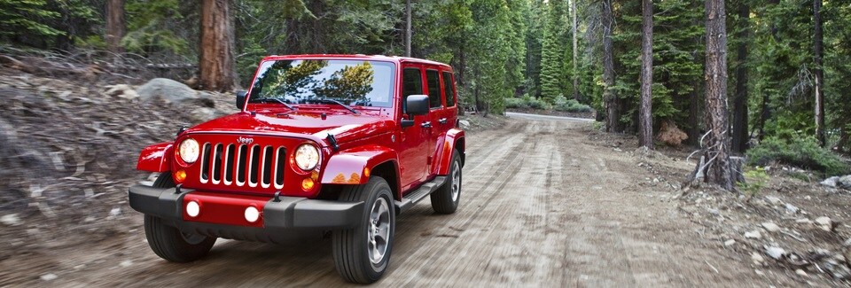 2017-Jeep-Wrangler-Unlimited-Sahara-SUV-L01.jpg