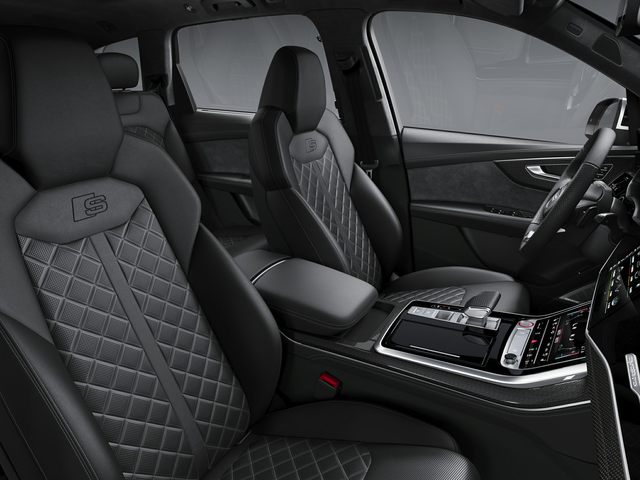 Audi SQ7 interior