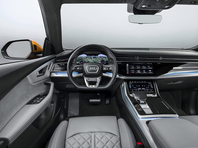 Audi Q8 interior