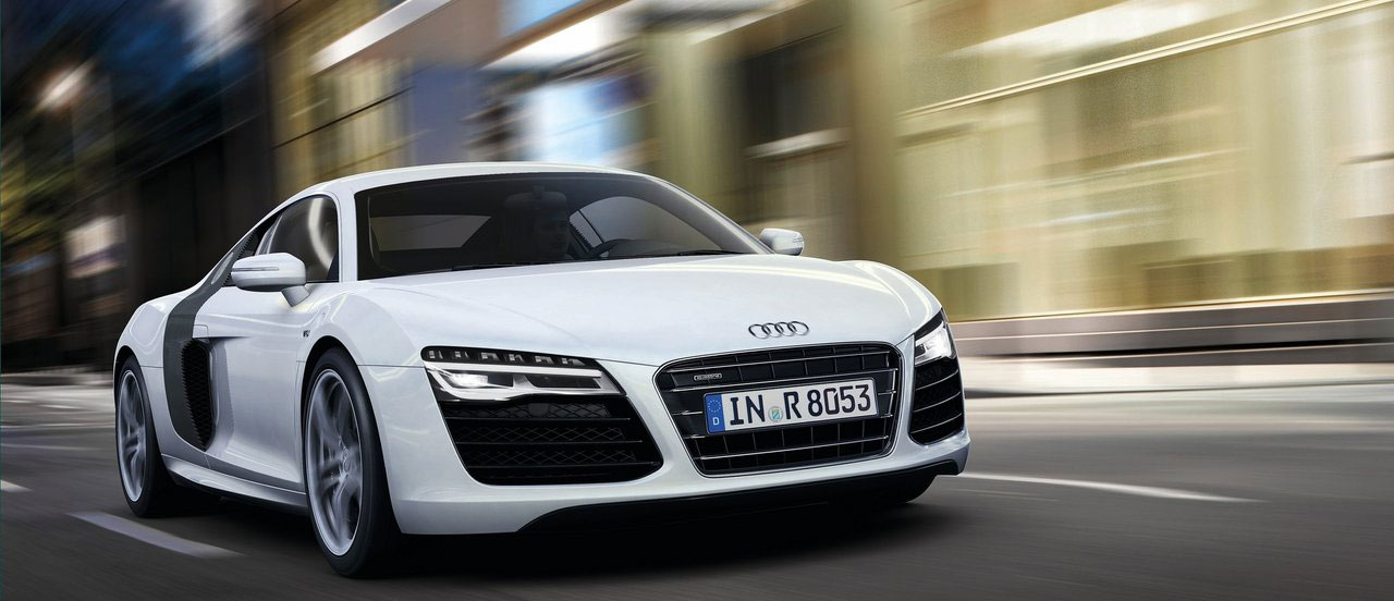 2013-Audi-R8.jpg