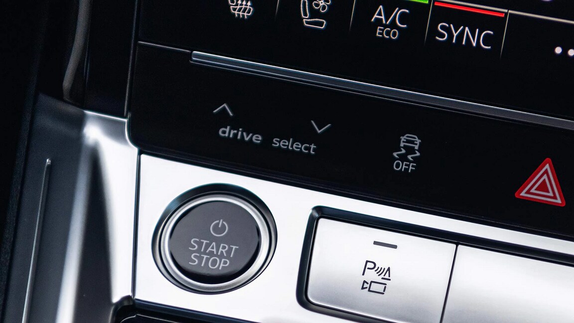 2023-Audi-e-tron-interior-push-button-start.png