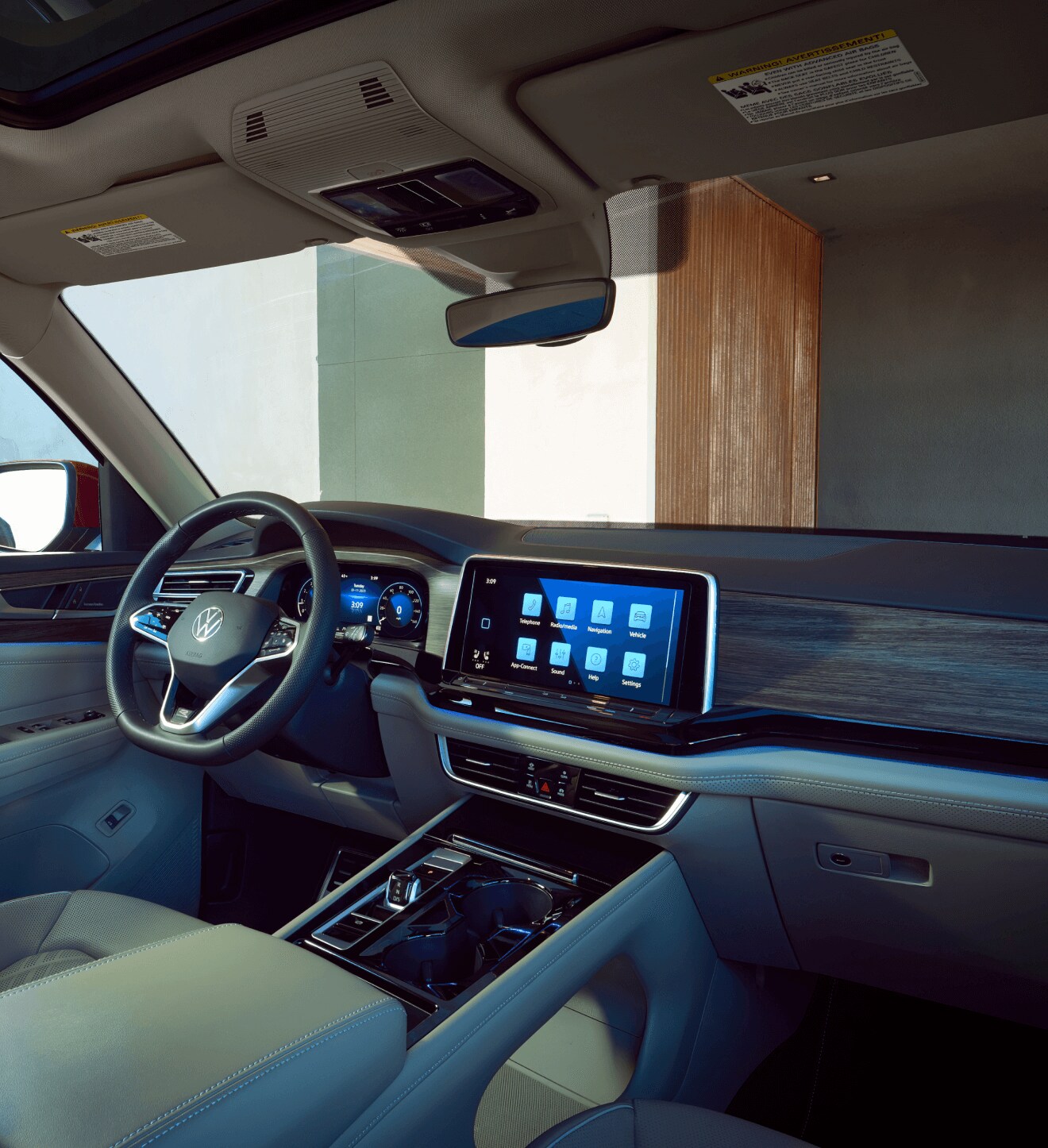 Explore Features in the New Volkswagen Atlas
