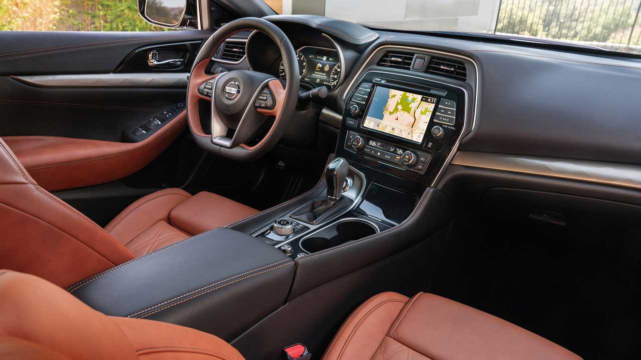 2019-nissan-maxima-first-drive-resisting-the-trend-5c265c1105ddc.jpg