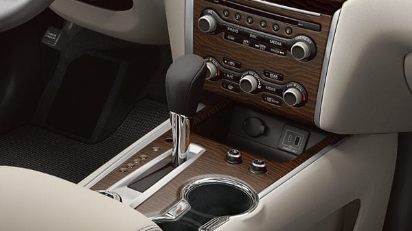 pathfinder-interior-19tdiuslhdpace206.jpg.ximg.l_4_h.smart.jpg