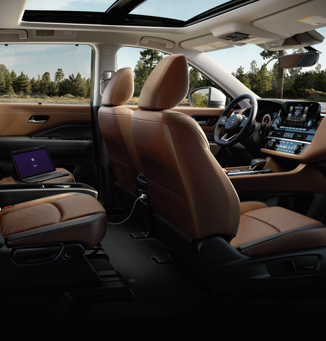 More 2025 Nissan Pathfinder Interior Amenities