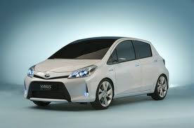 2012 Toyota Yaris.jpg