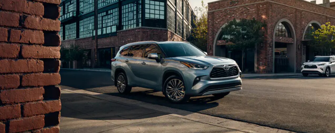 2021 Toyota Highlander SUV.png