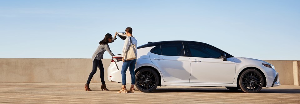 2021 Toyota Camry.jpg