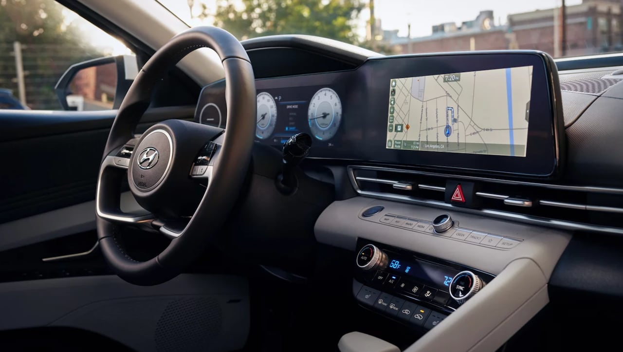 2023 Hyundai Elantra Interior.png