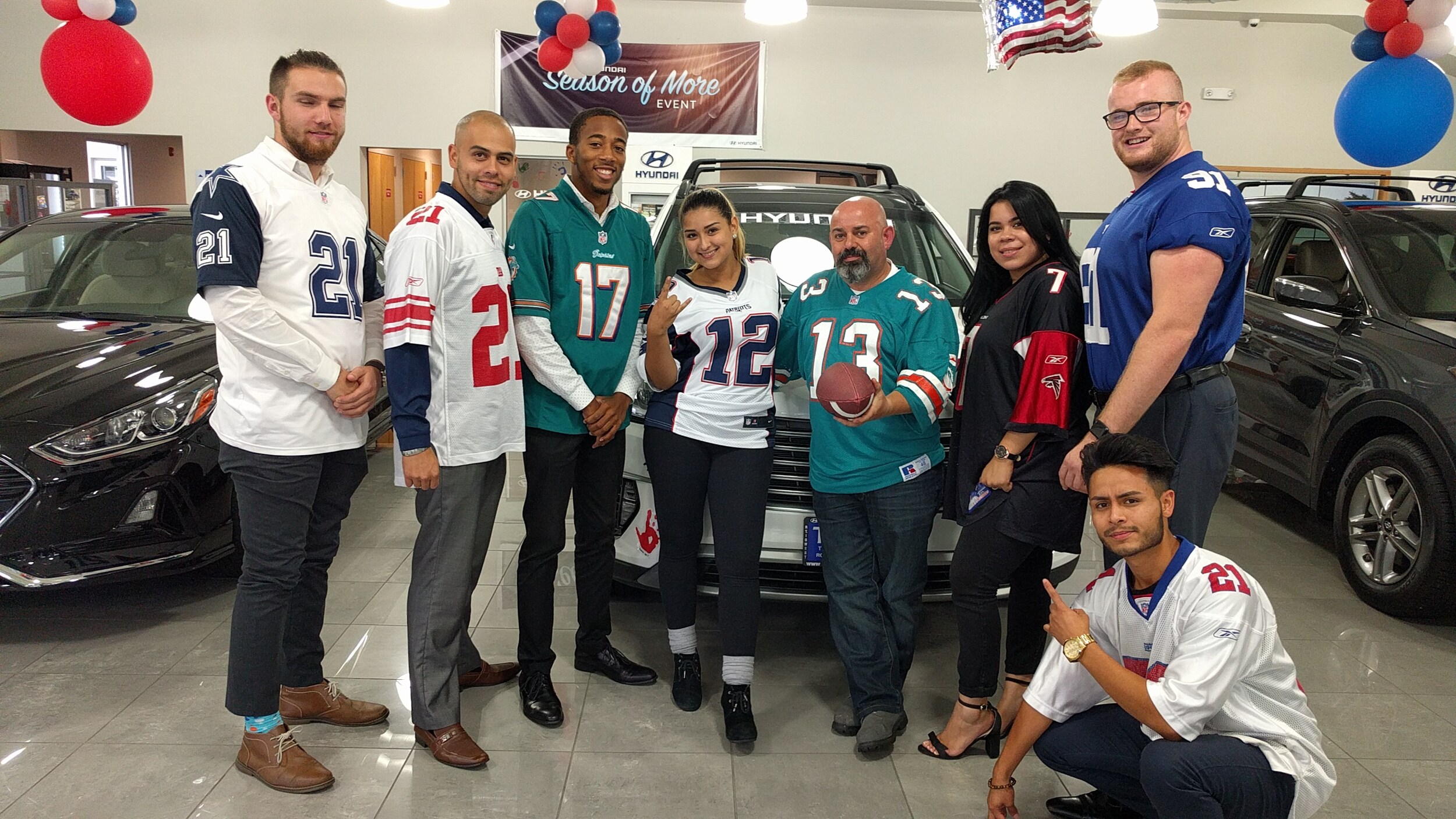 NFL 2018 Kickoff 2.jpg